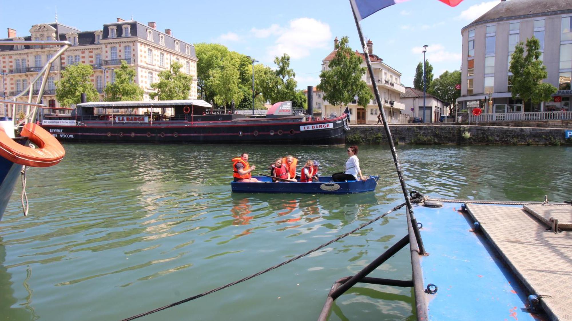 Le Gite Embarque - Gere Par Presta-Zen'Services - Barque Electrique En Supplement Verdun Extérieur photo